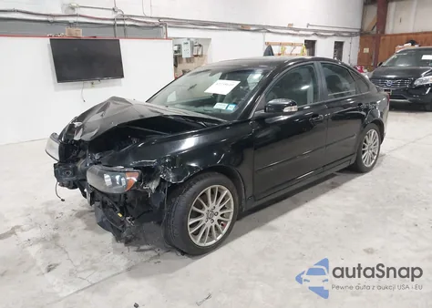 2010 Volvo S40 2.4I из США, поврежденный, VIN YV1390MS4A2491302